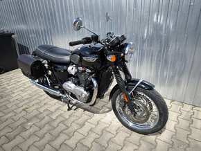 Triumph Bonneville T120 - 10