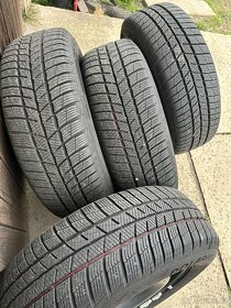 Superb 3 215/60 r16 zimní komplet Barum - 10