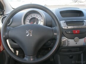 PEUGEOT 107,1.0,50KW,BENZÍN,KOUPENO ČR,1.MAJITEL - 10