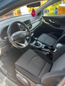 Prodám Hyundai i30 combi 1.0 T-GDI 88kW - 10