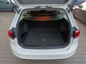 VW Passat B8 2.0TDI 110kW DSG FULL LED ACC ERGO Qi - 10