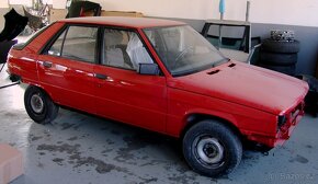 Renault 11; 1,7 GTX prodám - platná veteránská testace - 10