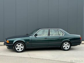 BMW E32 740i - 10