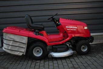 Zahradní traktůrek Honda 2622 K1 HTE - 10