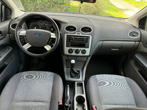 Ford Focus 2 1,6i 74kW kombi, nová STK - 10