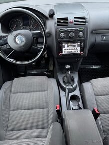 VW Touran 2,0 TDI - 10