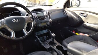 HYUNDAI ix35 1,7CRDi Comfort ČR  1 majitel - 10