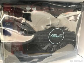 Asus HD5670 - 10