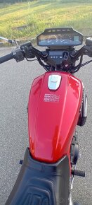 Honda vf 750s Sabre Youngtimer - 10