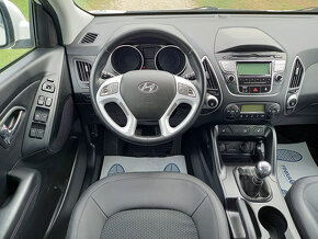 Hyundai ix35, 2.0Crdi 4x4+klima+Serviska+ČR - 10