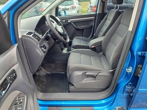 Volkswagen Touran 2.0 FSI, 6 rychl., NAVI - 10