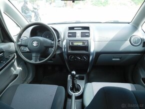 Suzuki SX4 1.6i 4WD, 79 kW, 4X4 - 10