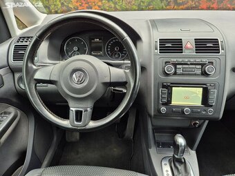 VW Touran 2.0TDI 103kW,DSG,7.míst,navi,178tis.km serviska - 10