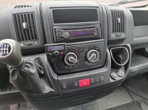 Peugeot Boxer 2.2 HDI 96kW po 1 majiteli - 10