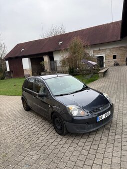 Prodám Ford Fiesta 1.6 tdci, nájeto 252 tis km. - 10