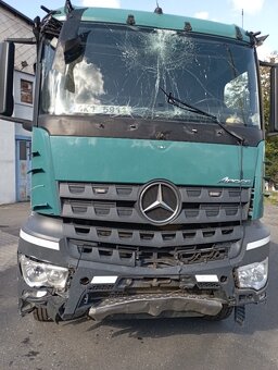 Prodám Mercedes 3351 Arocs pohon 6x6 - 10