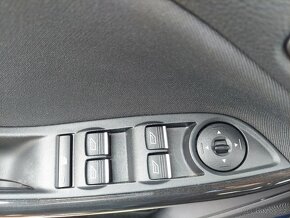 Ford Focus Titanium 1.0 92KW ,115.000km  koupeno v ČR. - 10