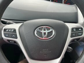 Toyota Verso 1,8i Valvematic 108 KW r.v 2011 BA- LPG. - 10