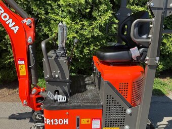 Bagr YANMAR třívalec minibagr 1300 kg CR13 + lžíce - 10