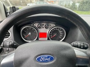 Ford Focus Combi 1.6  benzin 74 kw - 10