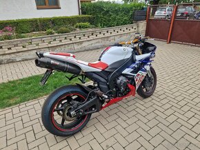 YAMAHA R1 R.V.2008   OKRUHOVKA - 10