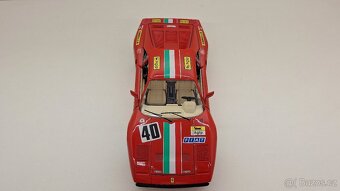 1:18 FERRARI GTO No.  40 - 10