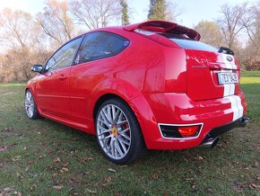 Ford Focus ST225 2.5 turbo 166 kw - 10