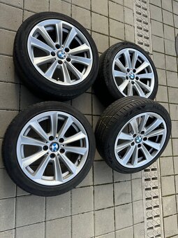 ALU kola BMW 5x120 R17, letní pneu - 10