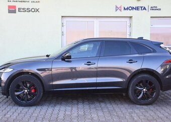 Jaguar F-Pace D200 AWD R-DYNAMIC ZÁRUKA PANO - 10