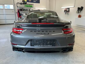 Porsche 911 Turbo S 991 - 10