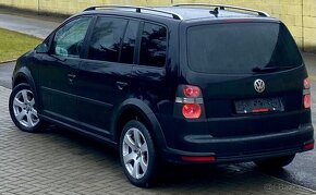 VOLKSWAGEN TOURAN CROSS 1.9 TDI 77KW - 10