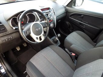 KIA Venga 1.4 CVVT PANORAMA, 2x kola, výhřev, digi klima - 10