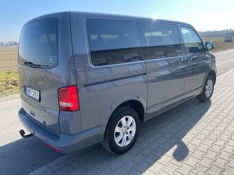 VW T5 Caravelle 2,0tdi 103 kw DSG rok 2013 - 10