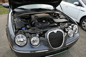 Jaguar S-type 2,7 D 152 kW, r. v. 2006, 77 000 km - 10