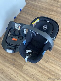 Kočárek Venicci Tinum + autosedačka Cybex Aton 5 + isofix - 10