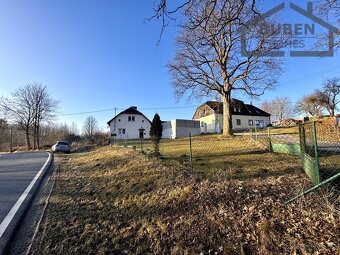 Rodinný dům 3+1 se zahradou 839 m2 - Halže - Horní Výšina - 10