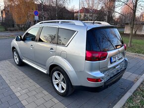 Peugeot 4007 2.2 HDi 115kW 4x4 Najeto 144tis km - 10