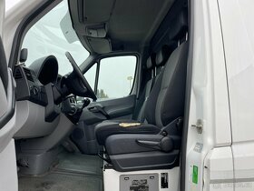 VOLKSWAGEN CRAFTER 2.0TDI 80KW CHLADÍCÍ KLIMA RÁDIO EURO V - 10