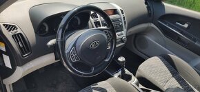 Kia Ceed Combi 1.6crdi Combi - 10