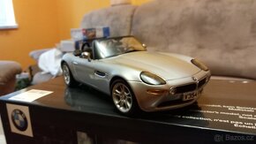 1:18 bmw z8 007 - 10