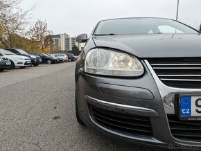 Volkswagen Jetta 1,9 TDI, 2009, nafta, manuál - 10