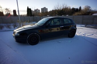 Alfa 147 1.6 TS - 10