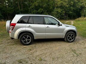 Suzuki Grand Vitara 3.2 V6 171Kw, 4x4, automat, koupeno v ČR - 10