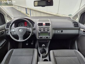 VW Touran 1.9TDI 77kW 7 míst,bez koroze,tempomat,digiklima - 10