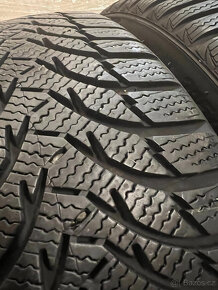 215/45R16 90H zimní pneu KUMHO 8mm - 10