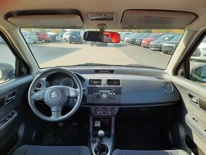 Suzuki Swift, 1,3i 67kW  4X4  KLIMATIZACE - 10