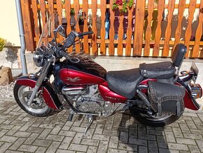 Hyosung GV 250 Aguila - 10