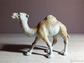 Zvířata SCHLEICH SBĚRATELSKĒ FIGURKY 21 - 10