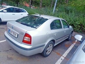 Škoda Octavia 1,6i - 10