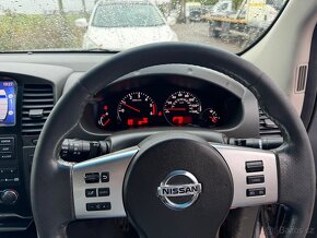 Nissan navara - 10